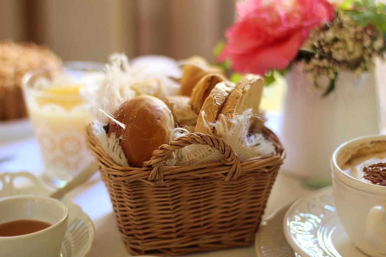 カゼルタ Dependance Royale Bed & Breakfast エクステリア 写真
