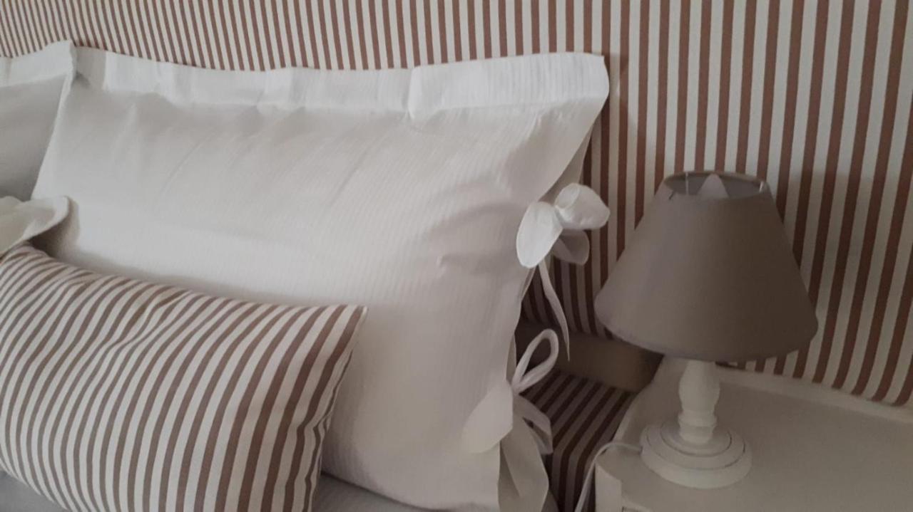 カゼルタ Dependance Royale Bed & Breakfast エクステリア 写真